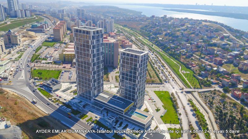 İstanbul küçükçekmece Atakent de site içi satılık 58m² 1+1 eşyalı 5.daire