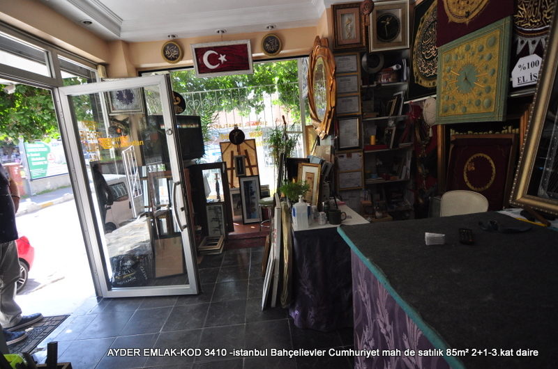 istanbul Bahçelievler Cumhuriyet mah de satılık 85m² 2+1-3.kat daire