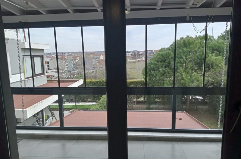 istanbul Arnavutköy taşoluk da satılık 300m² 6+1 –tribleks villa