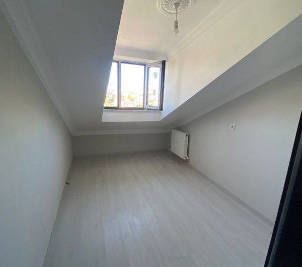 istanbul Arnavutköy mehmet Akif mah de havalimana yakın satılık 185m² 5+1 –sıfır dubleks kat daire