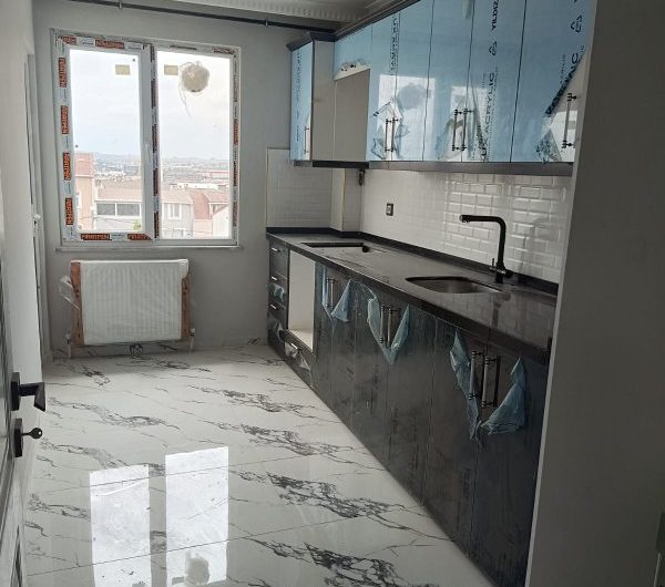 istanbul Arnavutköy taşoluk mah de havalimana yakın satılık 180m² 5+1–sıfır dubleks kat daire