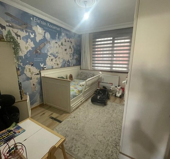 istanbul Bahçelievler kocasinan mah de satılık 100m² 2+1-1.kat daire