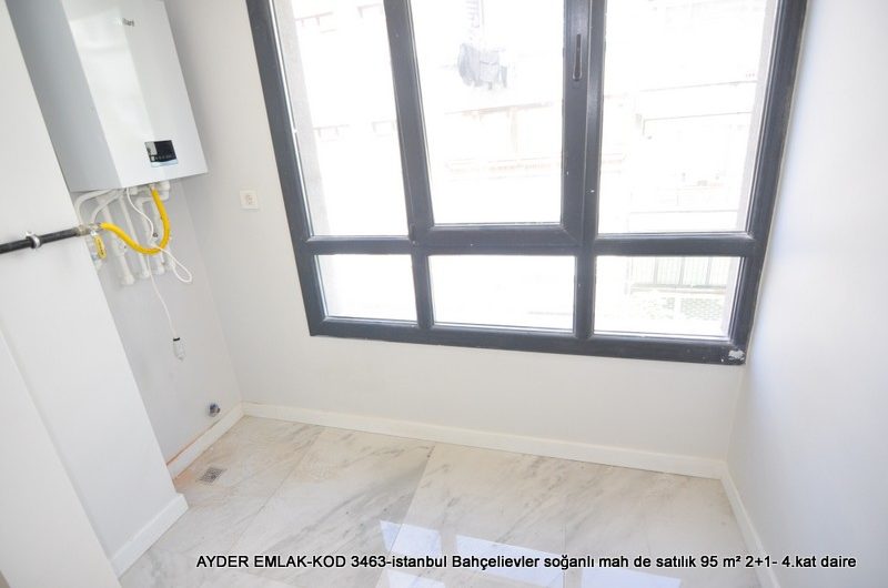 istanbul Bahçelievler soğanlı mah de satılık 95 m² 2+1- 4.kat daire