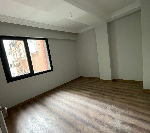 istanbul Bahçelievler soğanlı mah de satılık 95 m² 2+1- 4.kat daire