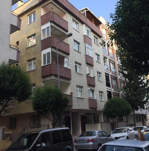 istanbul Bahçelievler şirinevler mah de kiralık 60m² 1+1 yüksek giriş kat daire