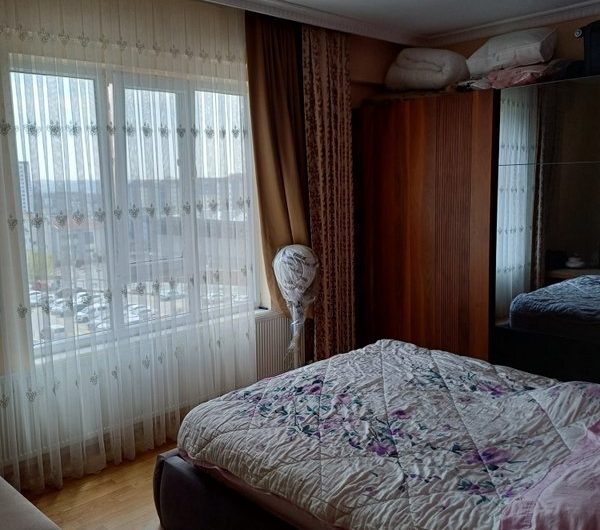 Arnavutköy hadımköy mah de  havalimanına yakın site içinde satılık 115 m² 2+1 – 6. kat daire