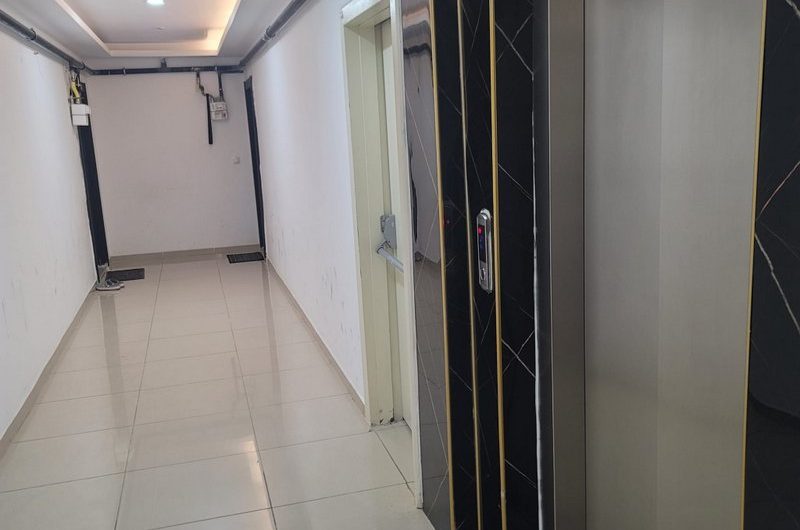 istanbul Esenyurt  hürriyet mah de butik site içinde satılık 95 m² 2+1 – 1. kat daire