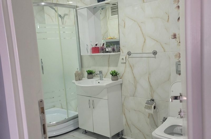 istanbul Esenyurt  hürriyet mah de butik site içinde satılık 95 m² 2+1 – 1. kat daire