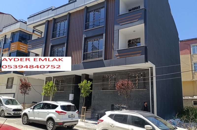 Mustafa kemal paşa mah de havalimanına yakın satılık 180m² 5+1 –bahçe dubleks.kat daire