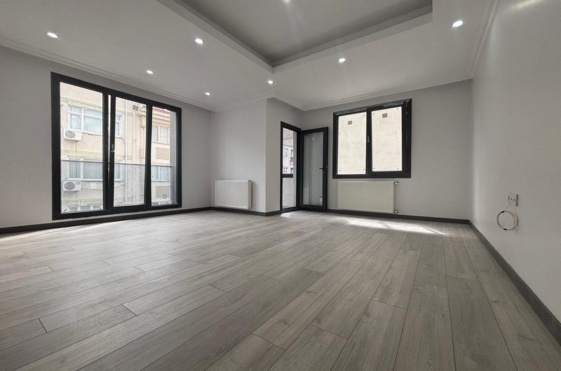 istanbul Bahçelievler soğanlı mah de satılık 145m² 3+1- 2.kat daire