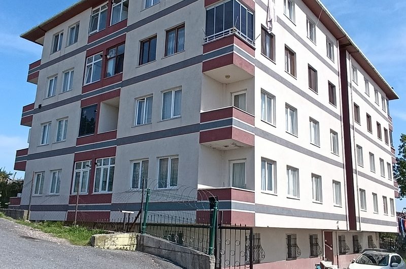 taşoluk Adnan menderes mah de  havalimanına yakın satılık 175 m² 4+1 – dubleks. kat daire