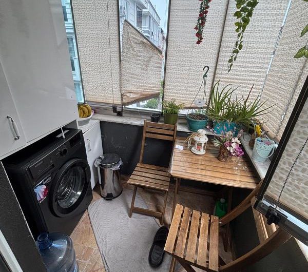 istanbul Bahçelievler Cumhuriyet mahde kiralık 80m² 2+1-3. kat daire