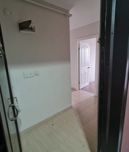 Arnavutköy taşoluk Adnan menderes mah de  havalimanına yakın satılık 135 m² 3+1 – 1. kat daire