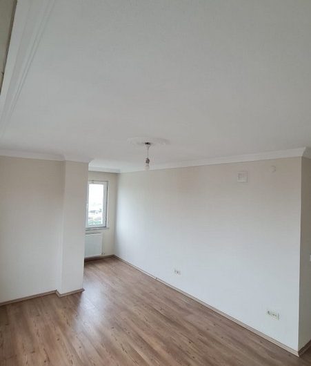 Arnavutköy taşoluk Adnan menderes mah de  havalimanına yakın satılık 135 m² 3+1 – 1. kat daire