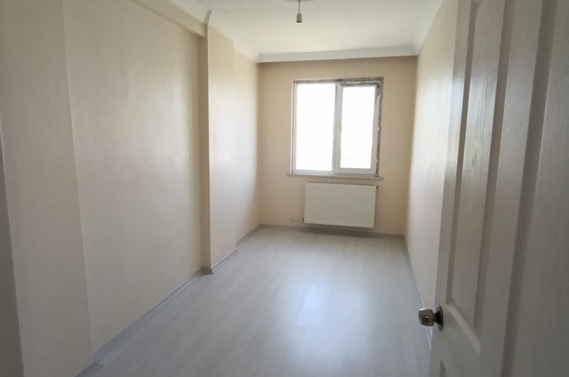 taşoluk Adnan menderes mah de  havalimanına yakın satılık 175 m² 4+1 – dubleks. kat daire