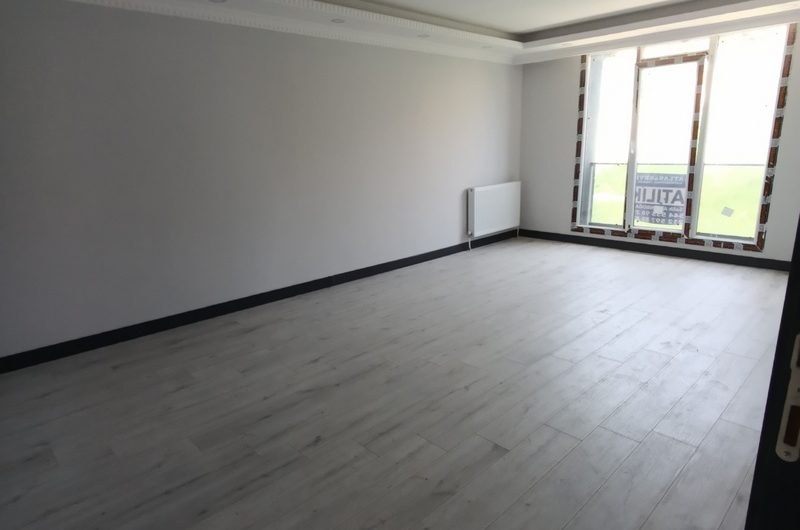 Arnavutköy taşoluk mah de havalimanına yakın satılık 107m² 2+1 –1.kat daire