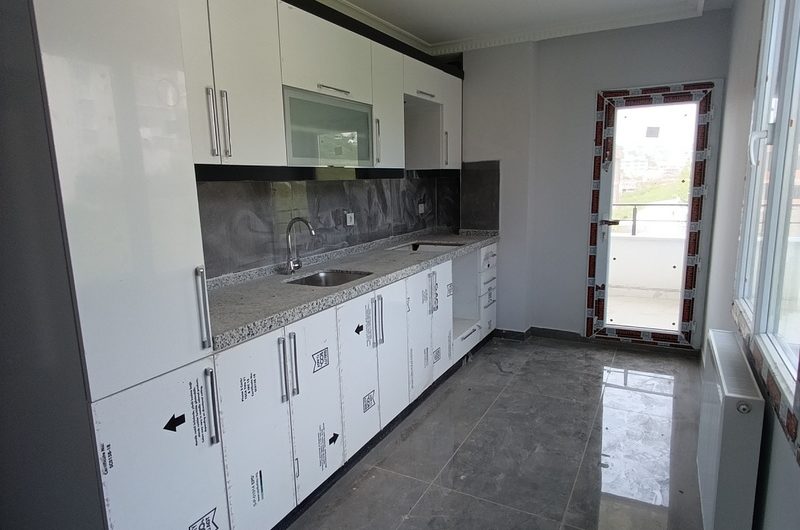istanbul Arnavutköy taşoluk mah de havalimanına yakın satılık 187m² 4+1 –dubleks.kat daire