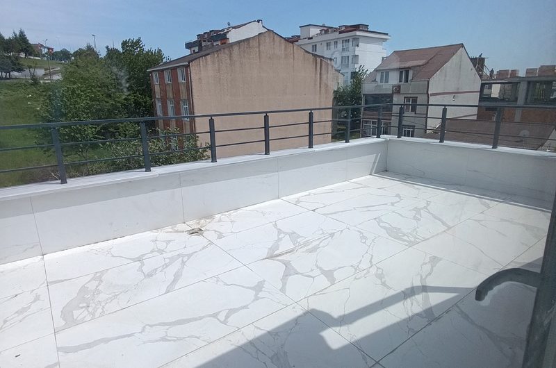 istanbul Arnavutköy taşoluk mah de havalimanına yakın satılık 187m² 4+1 –dubleks.kat daire