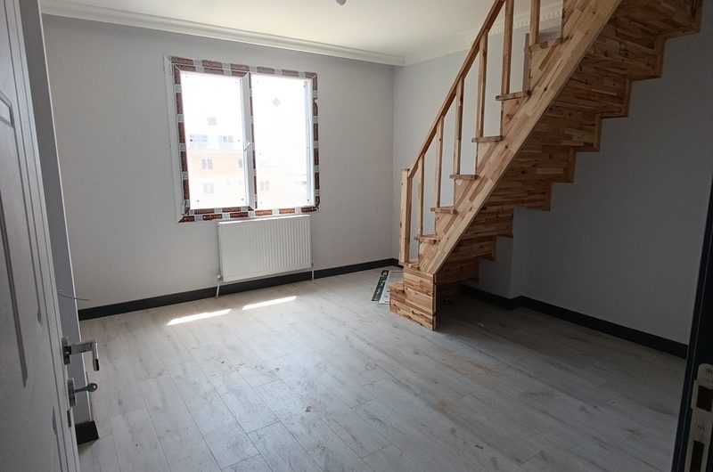 istanbul Arnavutköy taşoluk mah de havalimanına yakın satılık 187m² 4+1 –dubleks.kat daire
