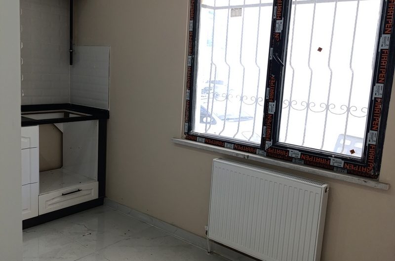 Mustafa kemal paşa mah de havalimanına yakın satılık 180m² 5+1 –bahçe dubleks.kat daire