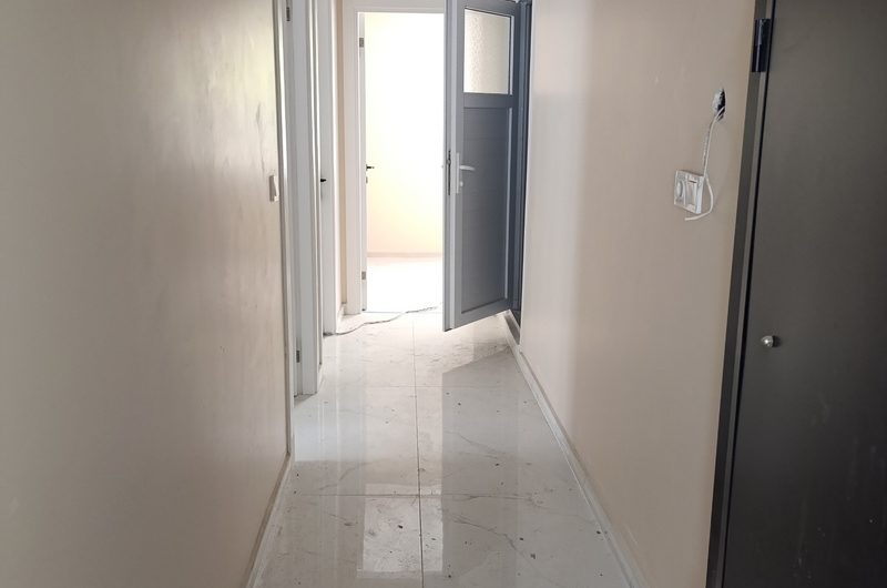 Mustafa kemal paşa mah de havalimanına yakın satılık 180m² 5+1 –bahçe dubleks.kat daire