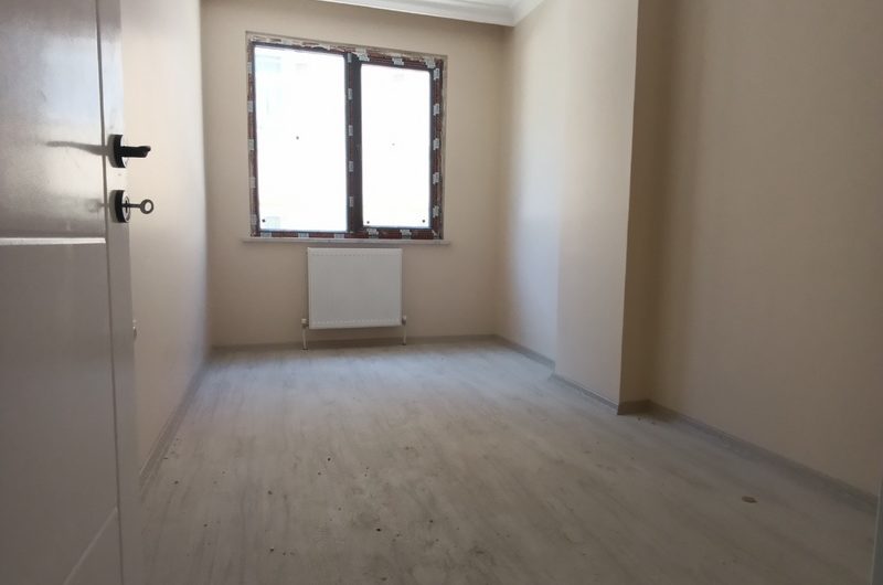 istanbul Arnavutköy Mustafa kemal paşa mah de havalimanına yakın satılık 90m² 2+1 –1.kat daire