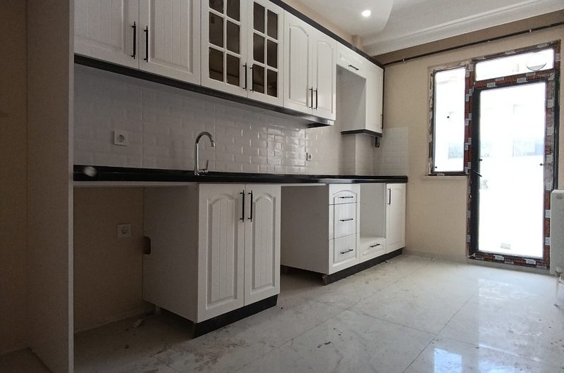 istanbul Arnavutköy Mustafa kemal paşa mah de havalimanına yakın satılık 90m² 2+1 –1.kat daire