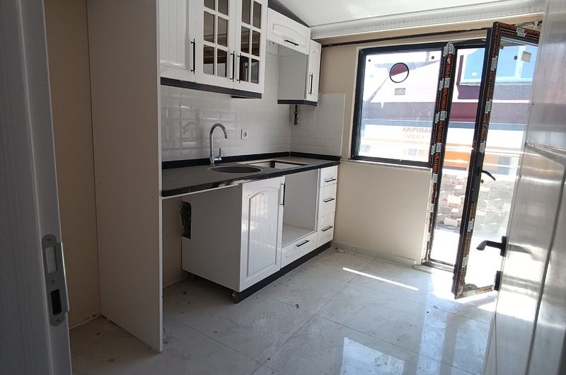 istanbul Arnavutköy Mustafa kemal paşa mah de havalimanına yakın satılık 220m² 7+1 –dubleks.kat daire