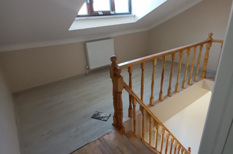 istanbul Arnavutköy Mustafa kemal paşa mah de havalimanına yakın satılık 220m² 7+1 –dubleks.kat daire