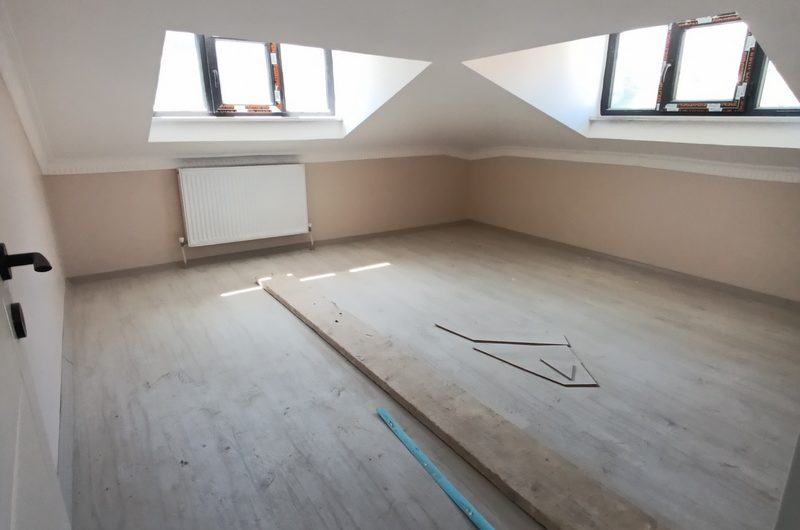 istanbul Arnavutköy Mustafa kemal paşa mah de havalimanına yakın satılık 220m² 7+1 –dubleks.kat daire