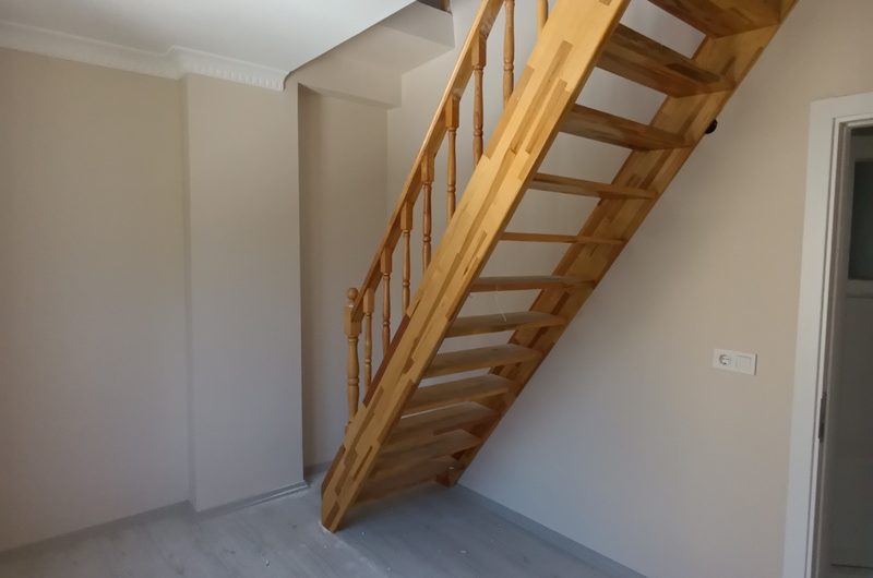 istanbul Arnavutköy Mustafa kemal paşa mah de havalimanına yakın satılık 220m² 7+1 –dubleks.kat daire