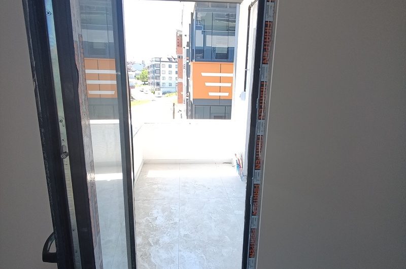istanbul Arnavutköy Mustafa kemal paşa mah de havalimanına yakın satılık 220m² 7+1 –dubleks.kat daire