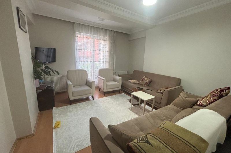 istanbul Bahçelievler cumhuriyet mah de satılık 125m² 3+1- 2.kat daire