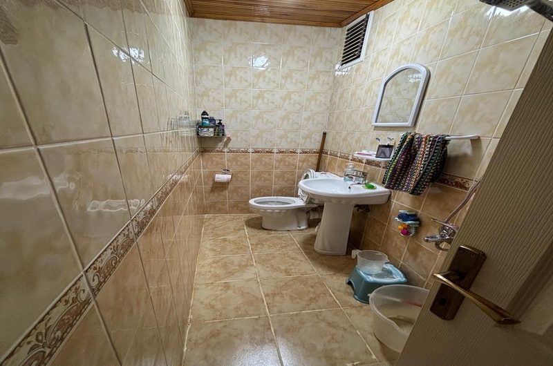 istanbul Bahçelievler soğanlı mah de satılık 200m² 5+1- dubleks.kat daire