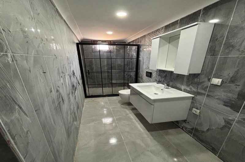 istanbul Bahçelievler soğanlı mah de satılık 125m² 3+1- dubleks.kat daire