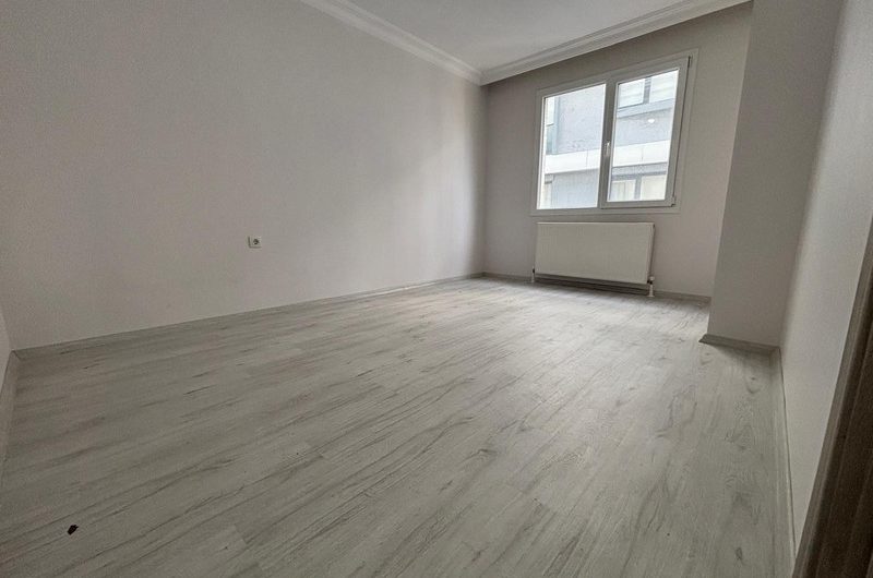 istanbul Bahçelievler kocasinan mah de satılık 90m² 2+1- 2.kat daire