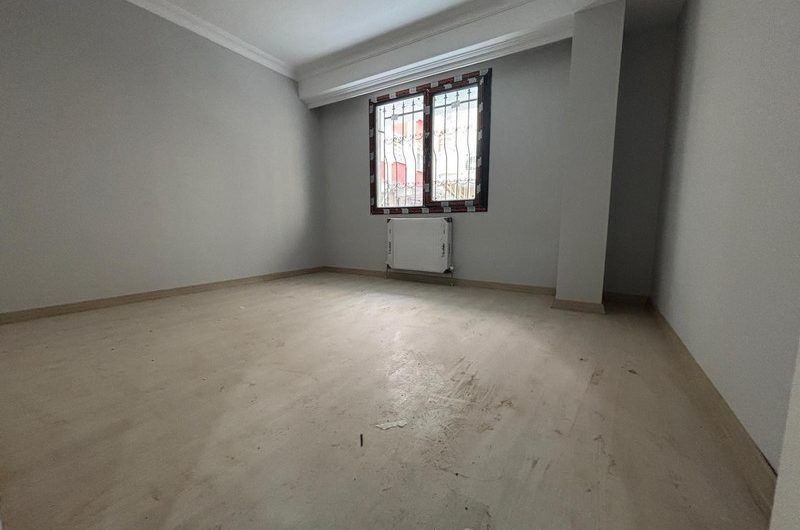 istanbul Bahçelievler soğanlı mah de satılık 88m² 2+1- yüksek giriş.kat daire