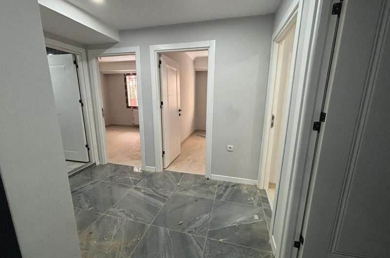 istanbul Bahçelievler soğanlı mah de satılık 88m² 2+1- yüksek giriş.kat daire