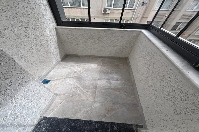 istanbul Bahçelievler soğanlı mah de satılık 145m² 3+1- 2.kat daire