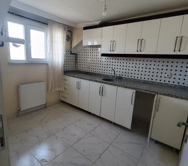 istanbul Arnavutköy yunusemre mah de havalimanına yakın kiralık 75m² 2+1 –çatı. kat daire