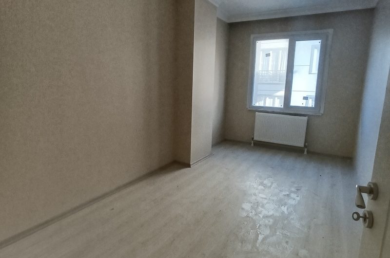 istanbul Arnavutköy hastane mah de  havalimanına yakın satılık 140 m² 3+1 – 3. kat daire