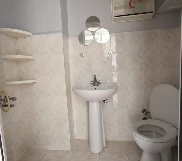 istanbul Bakırköy kartaltepe mah de kiralık 80m² 1+1-3 kat daire