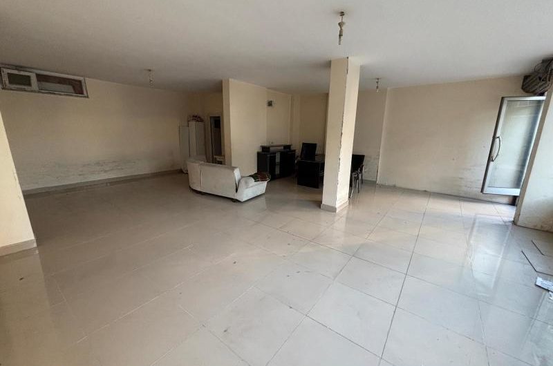Bahçelievler kocasinan merkez mah de kiralık 80 m² giriş. kat dükkan