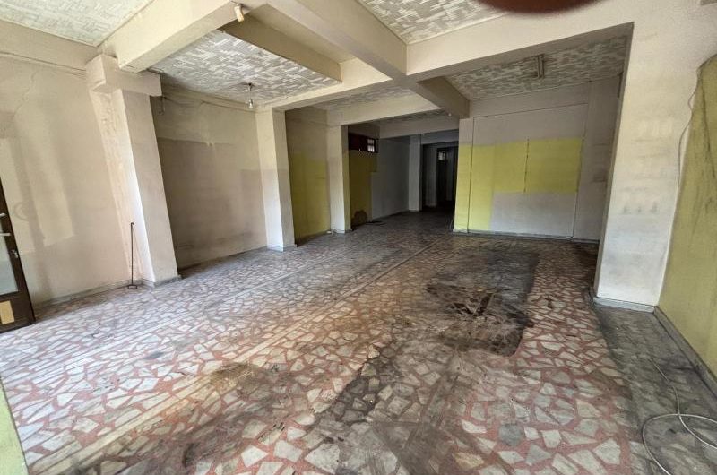 Bahçelievler kocasinan merkez mah de kiralık 210 m² giriş. kat dükkan