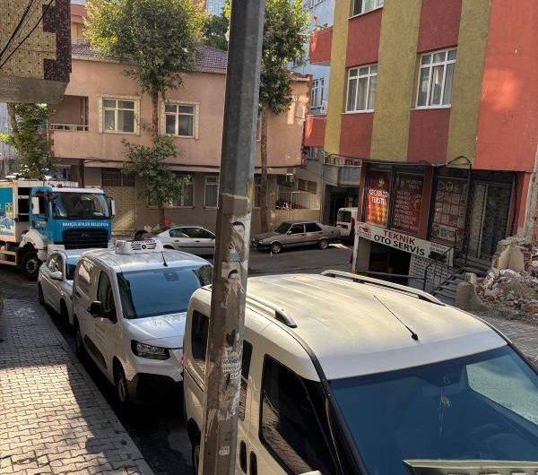 Bahçelievler kocasinan merkez mah de kiralık 210 m² giriş. kat dükkan