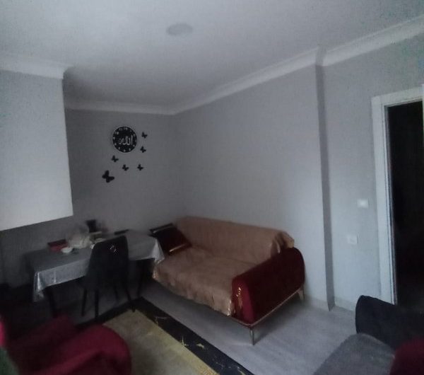 istanbul Arnavutköy yunus emre mah de havalimanına yakın satılık 85m² 2+1 –bahçe.kat daire