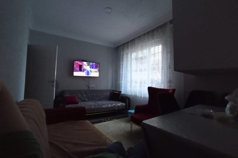 istanbul Arnavutköy yunus emre mah de havalimanına yakın satılık 85m² 2+1 –bahçe.kat daire