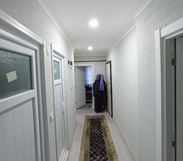 istanbul Arnavutköy yunus emre mah de havalimanına yakın satılık 85m² 2+1 –bahçe.kat daire