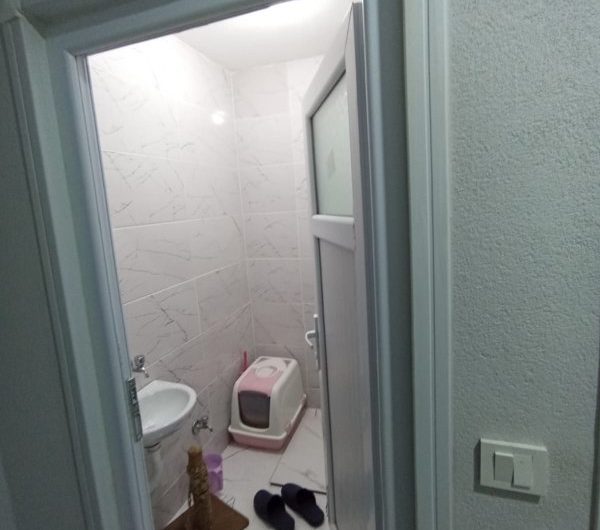istanbul Arnavutköy yunus emre mah de havalimanına yakın satılık 85m² 2+1 –bahçe.kat daire