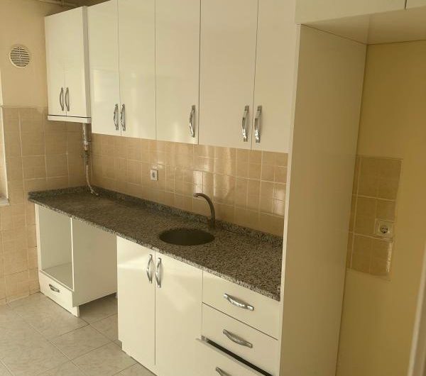 Arnavutköy hadımköy mah de  havalimanına yakın site içinde kiralık 120m² 3+1 – 2. kat daire